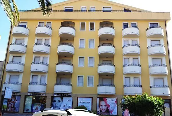 Mare Di Stelle Casa Vacanze ألغيرو 0*,  إيطاليا